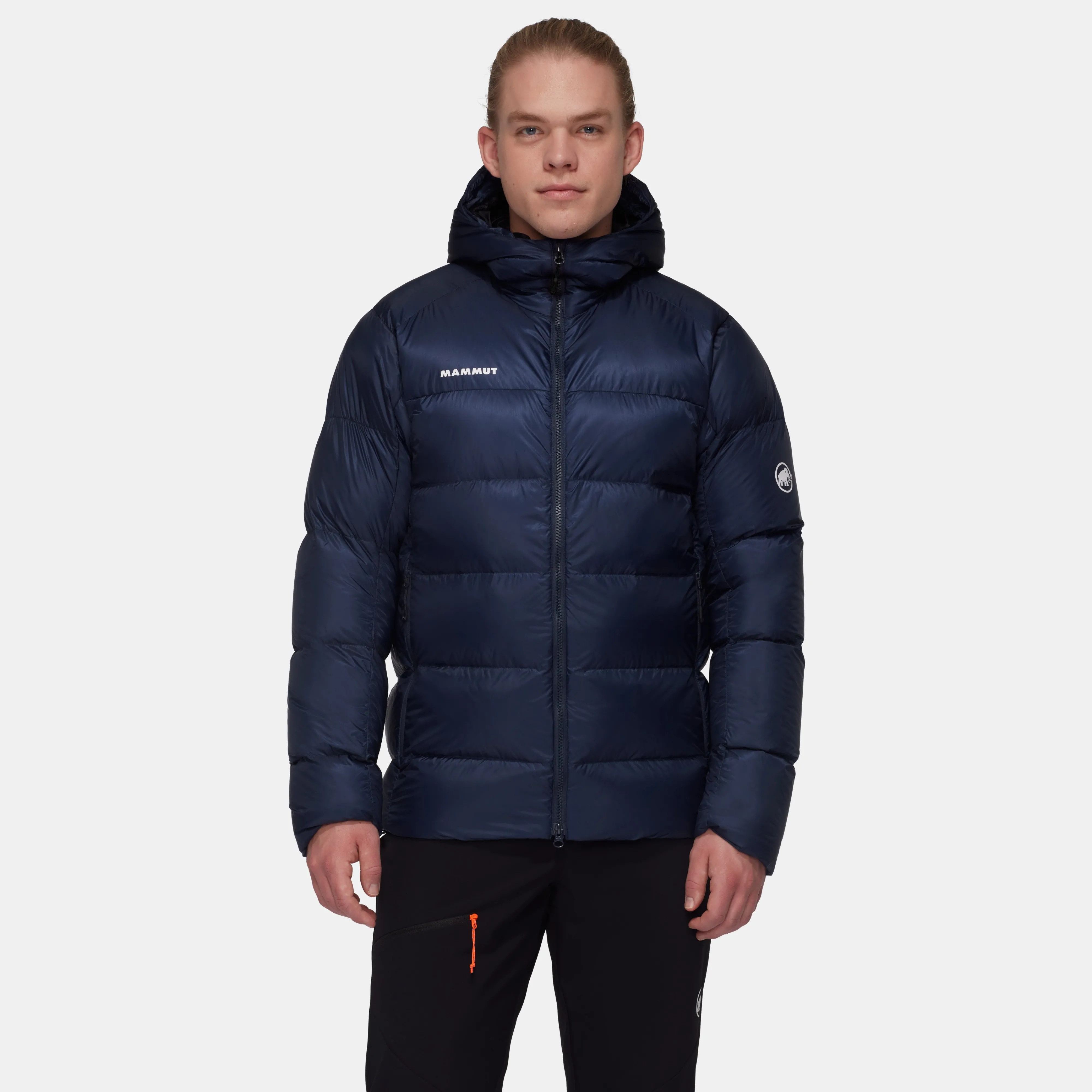 Mammut Taiss Pro IN Hooded Jacket Men Marine-black Flash Sale