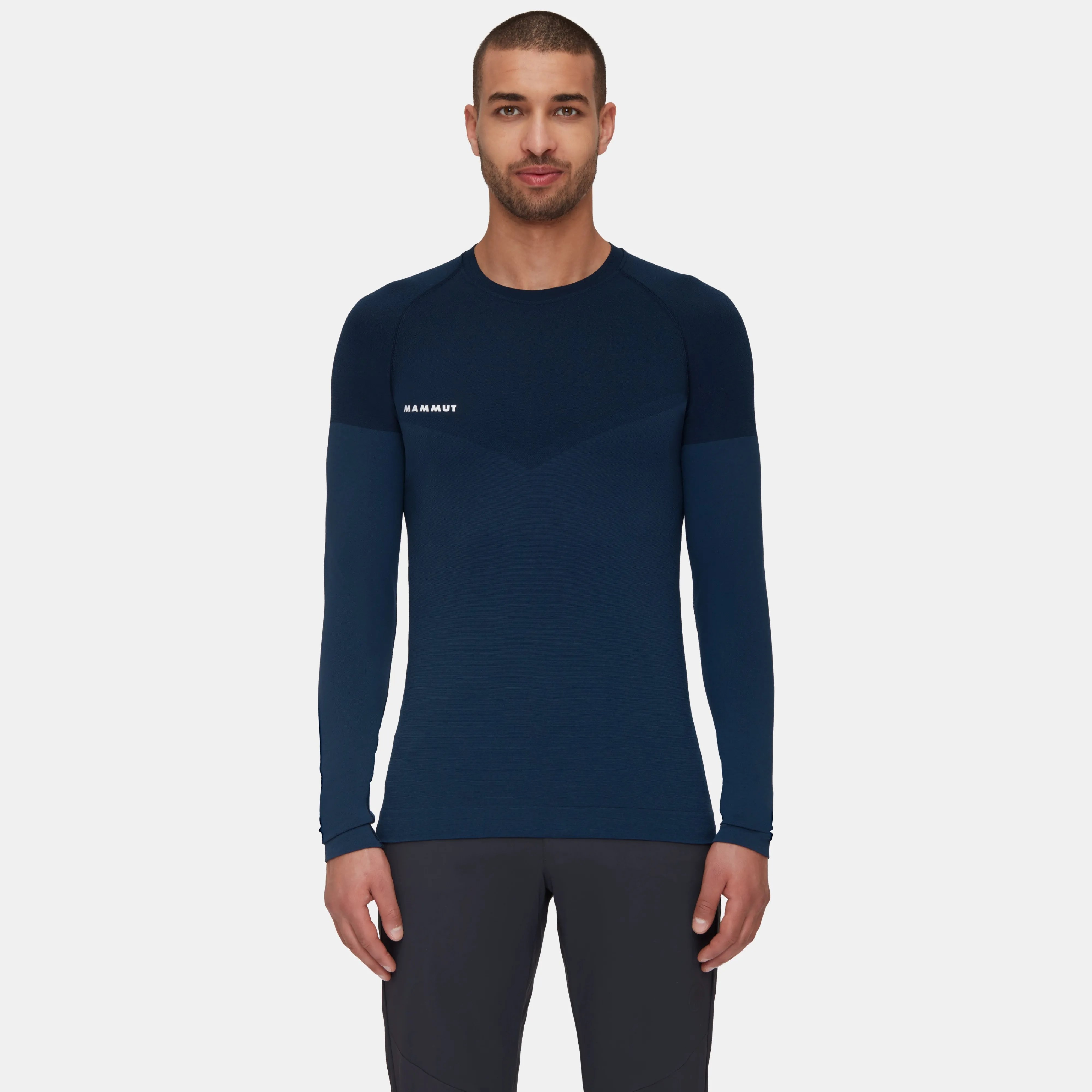 Mammut Trift Longsleeve Men Marine Cheap