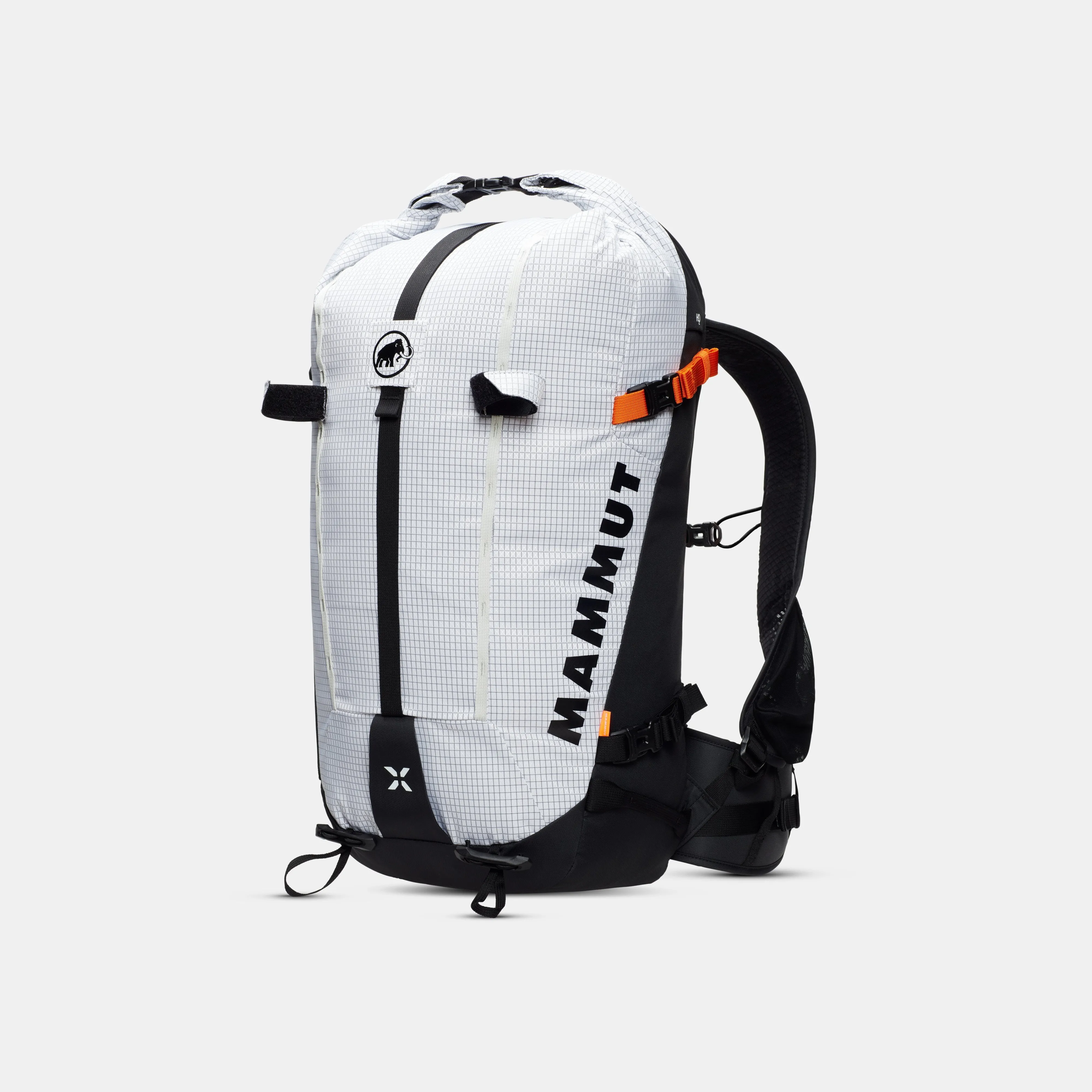 Mammut Trion 28 White-black Hot